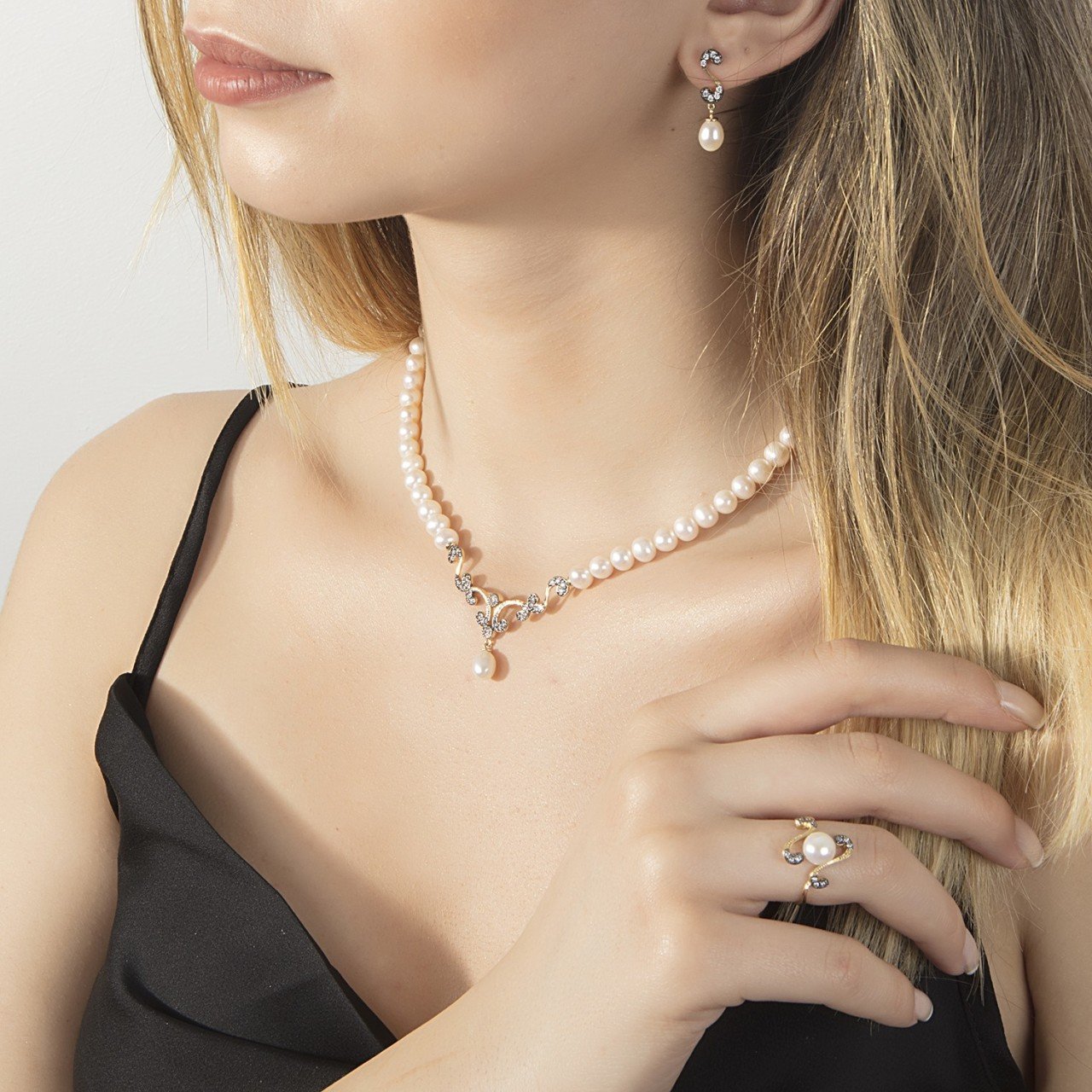 14K Sarmaşık İnci Set
